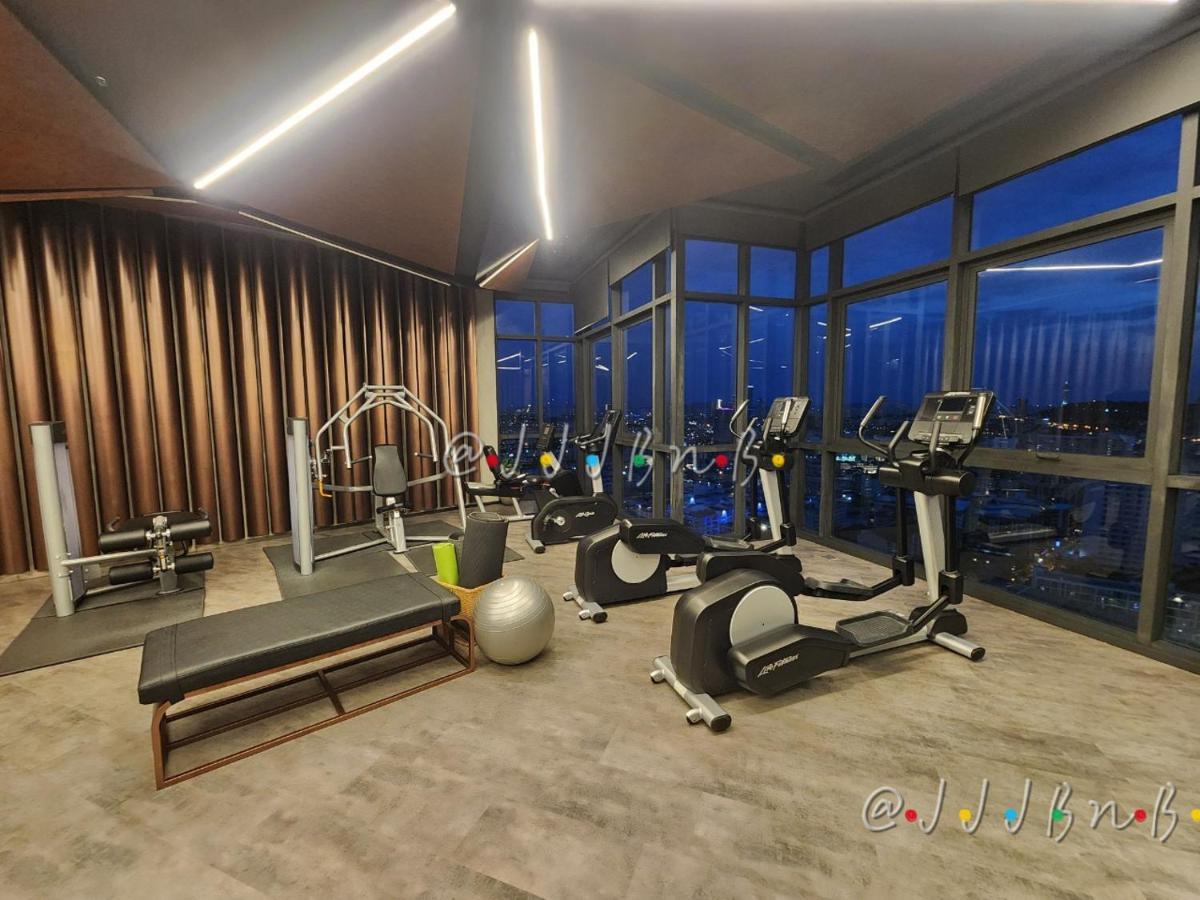 Edge Central Pattaya By Jjj Luaran gambar