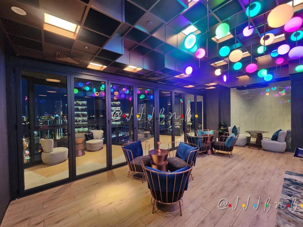Edge Central Pattaya By Jjj Luaran gambar