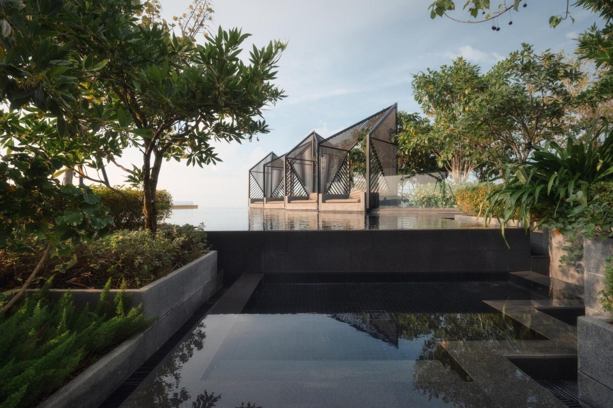 Edge Central Pattaya By Jjj Luaran gambar