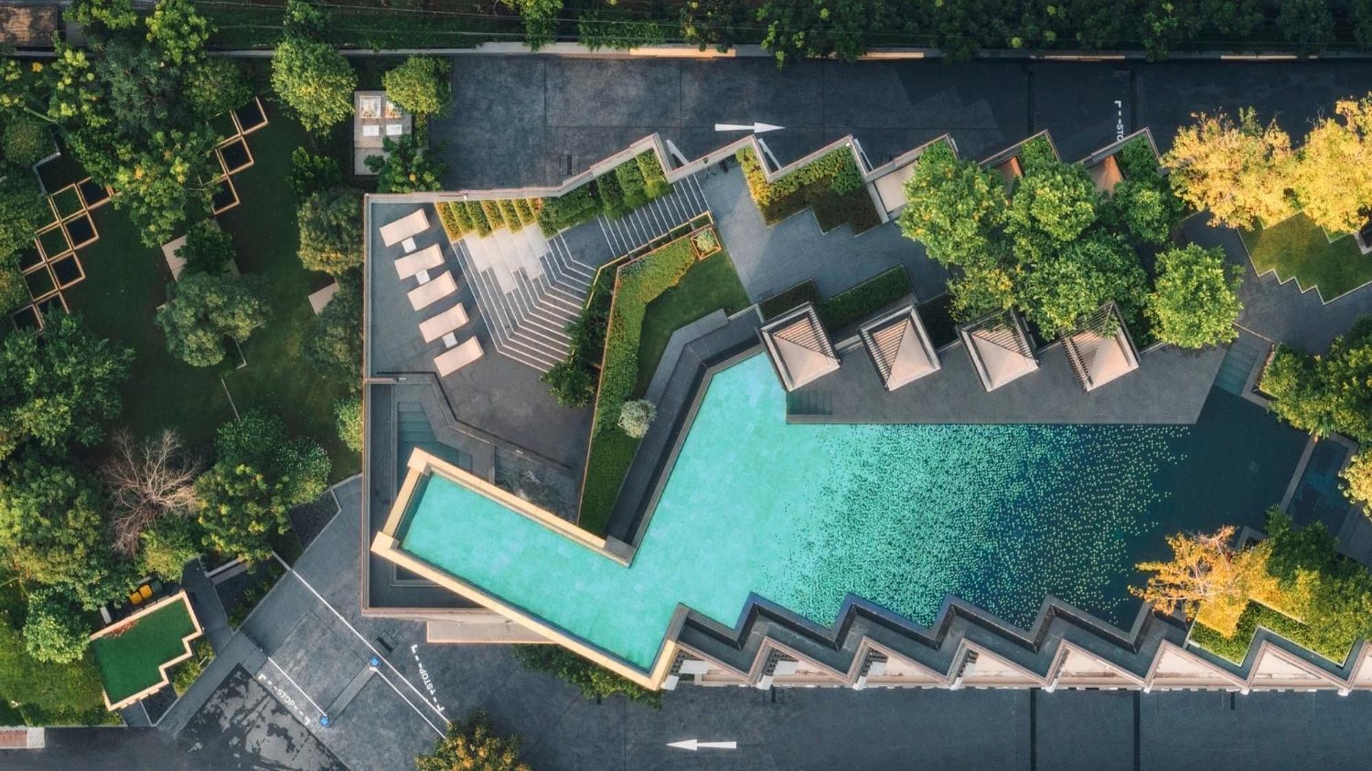 Edge Central Pattaya By Jjj Luaran gambar