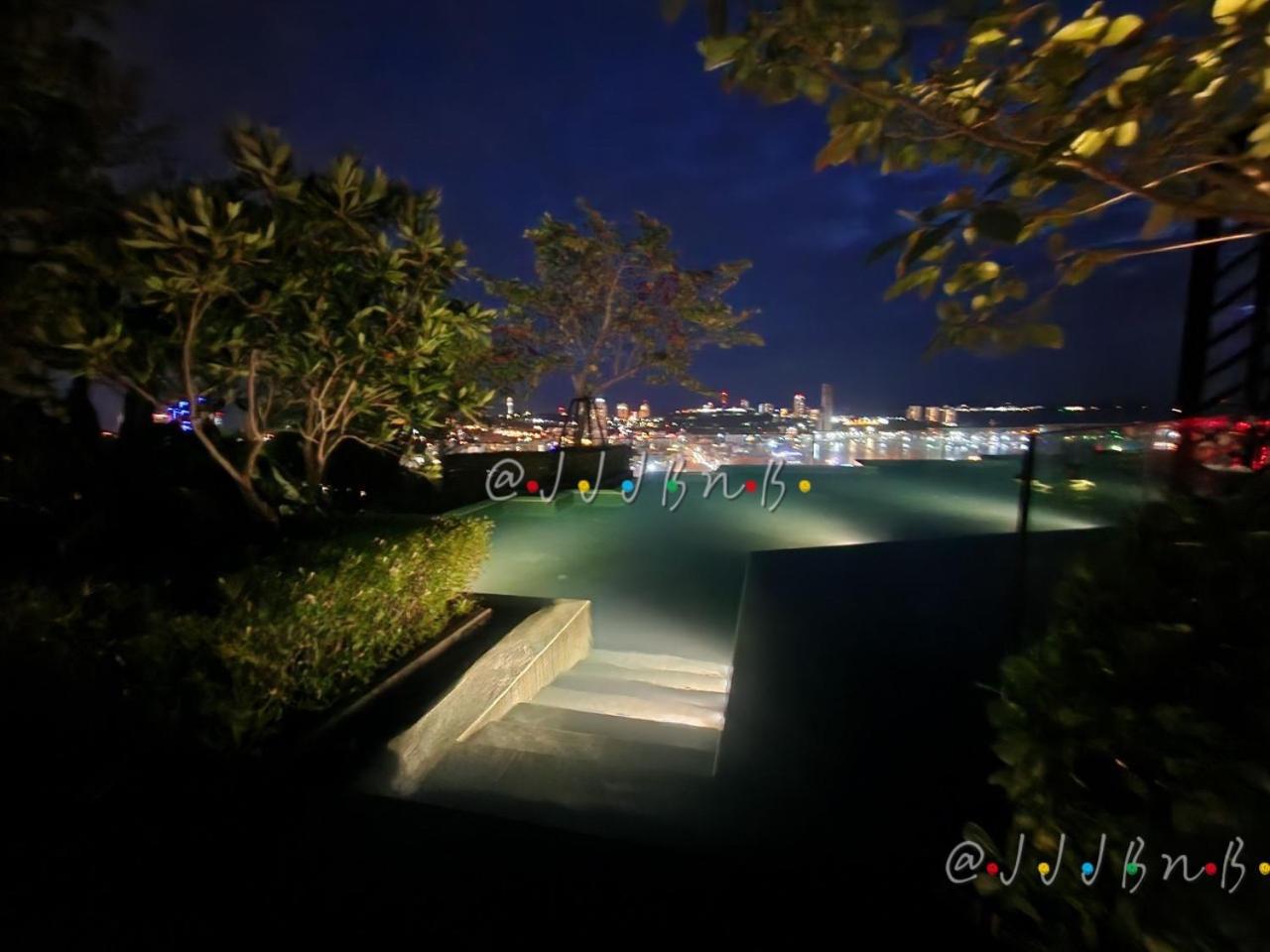Edge Central Pattaya By Jjj Luaran gambar